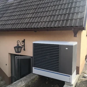 Tepelné čerpadlo PZP HEATING použité při rekonstrukci RD v obci Karlštejn / Heat pump PZP HEATING