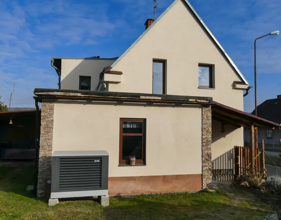 Tepelné čerpadlo PZP AW AIR CLASSIC - realizace Dvůr Králové nad Labem