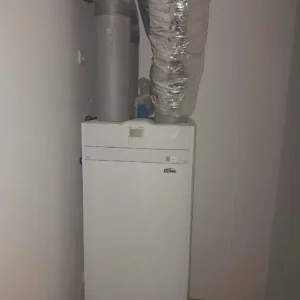 Centrální jednotka se zpětným ziskem vlhkosti x-well S280 E