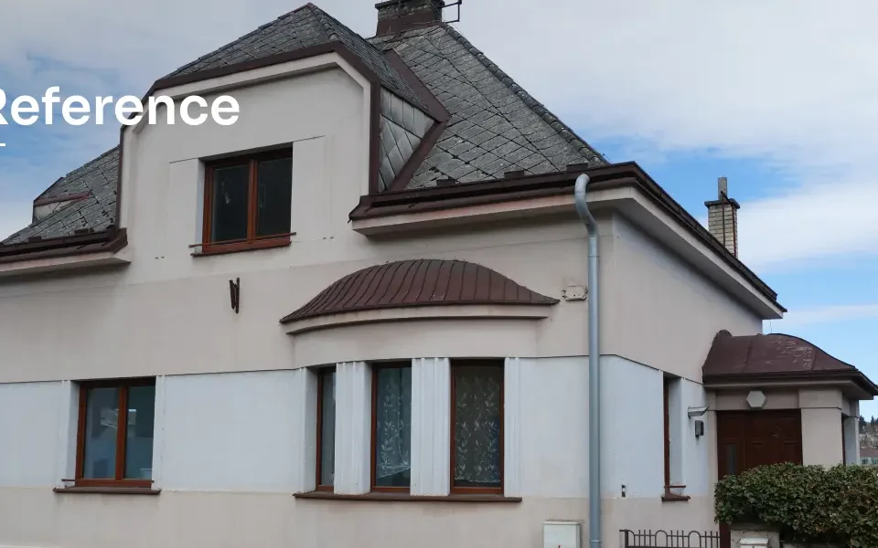 Sbohem, dřinu se dřevem! Přečtěte si, jak tepelné čerpadlo AW AIR PERFORMANCE zajistilo v Červeném Kostelci maximální komfort s náklady srovnatelnými s topením dřevem.